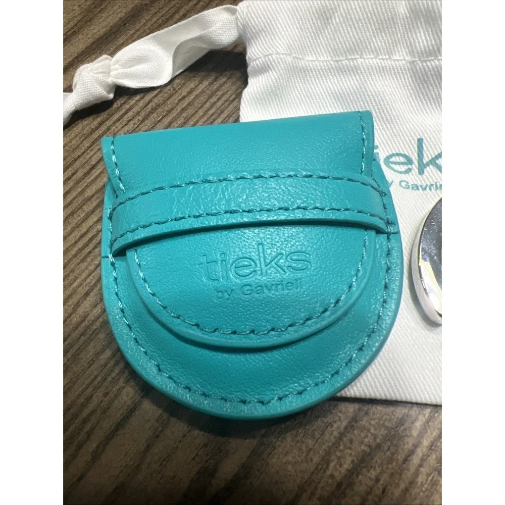 Tieks Purse‎ Hook And Case From 2025 Advent Calendar